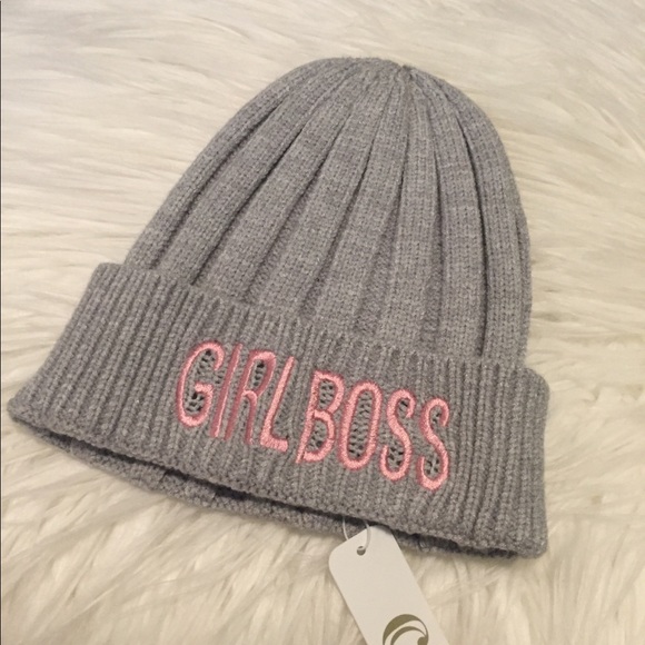 charming charlies Other - ADORABLE BEANIE!